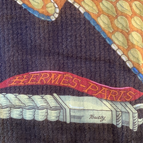 Authentic Hermes Ceintures et Liens silk mousseline shawl - Picture 7 of 12